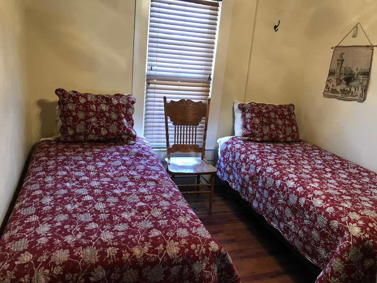 Dabbs Hotel Bed And Breakfast Llano Exteriör bild